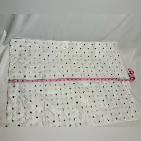 Dr. Martens Tissue Paper Two Pieces - Picture 4 of 7